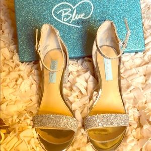 New Betsy Johnson sandals